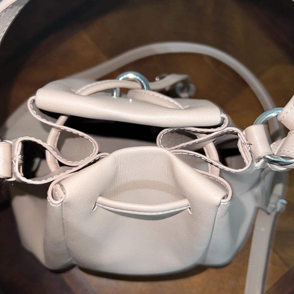 Zara Basic nude bucket bag - Picture 6 of 13
